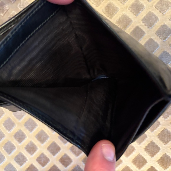 Salvatore Ferragamo black box calf leather Vara bow compact wallet - Picture 5 of 5